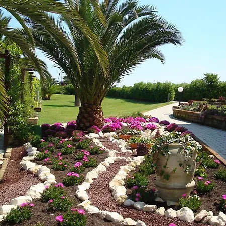 Aparthotel Hapimag Di Pineto 4*